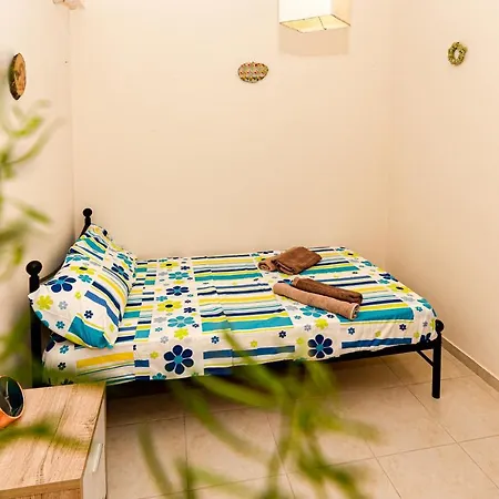 Elena Comfort House Kamisianá